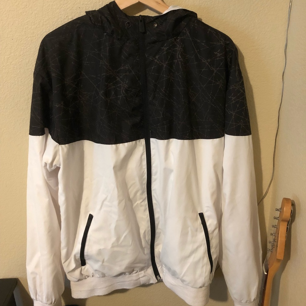 CSG windbreaker